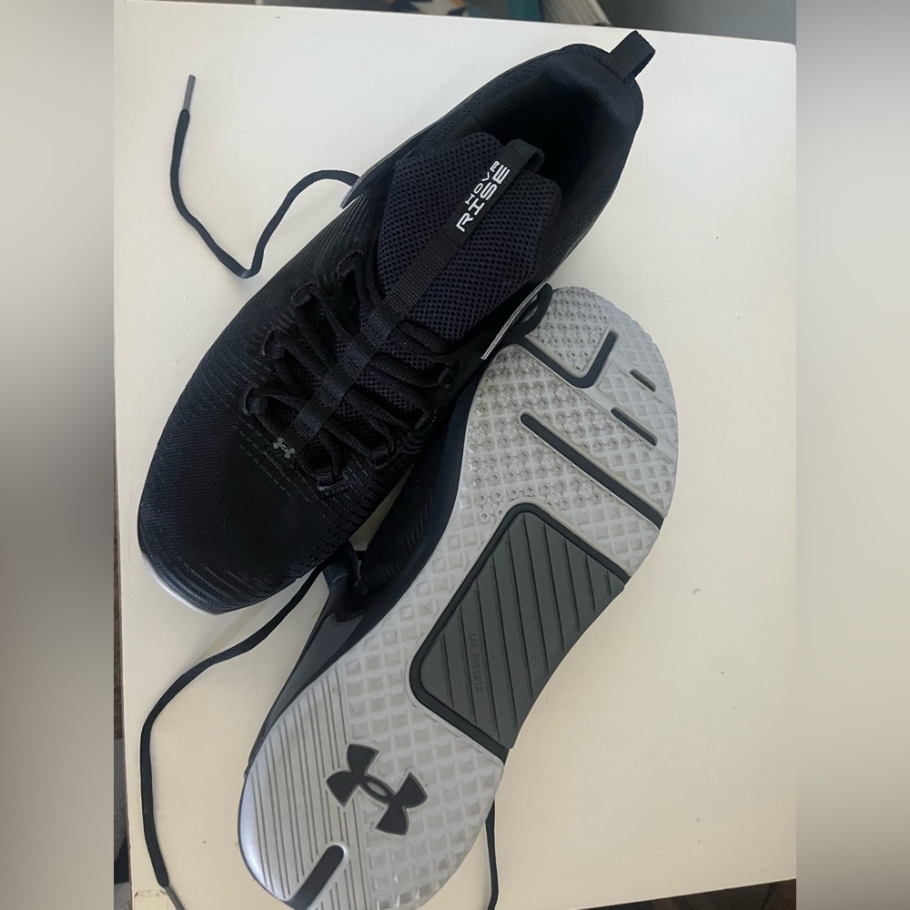 Mens Under Armour Hovr shoes